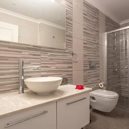Orka Residence Villas 4 *
